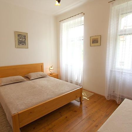 Penzion Jelen Vranov Nad Dyji Ruang foto