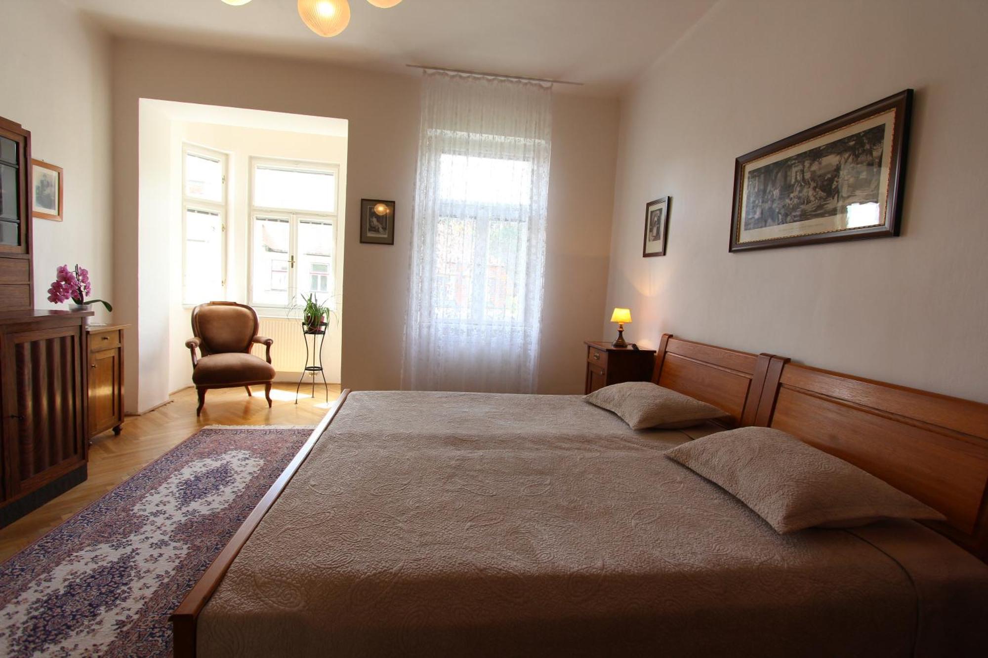 Penzion Jelen Vranov Nad Dyji Ruang foto